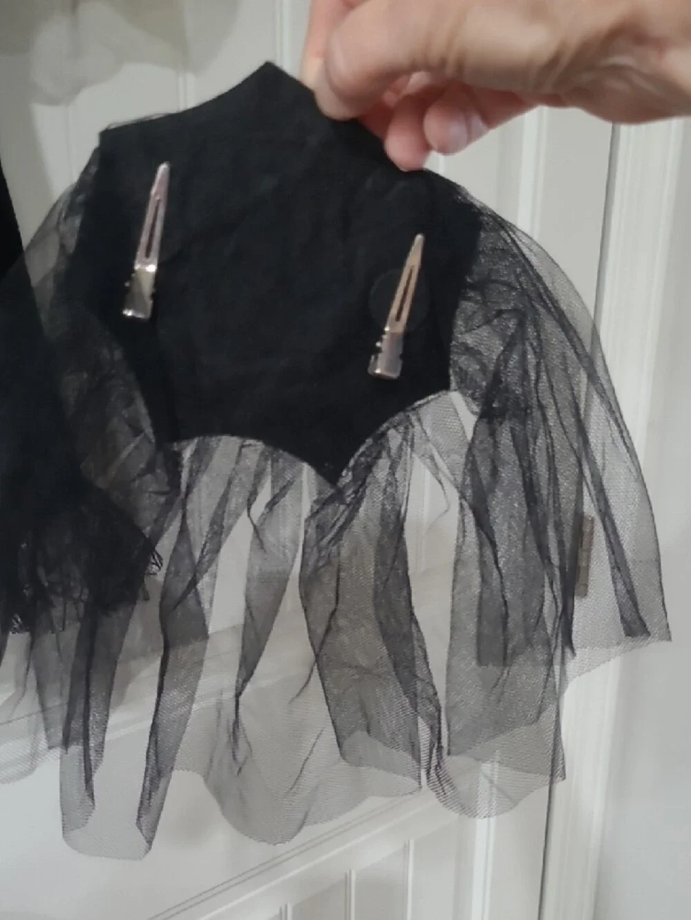 Pottery Barn Kids Black Spider Queen Web Cape Costume/ Dress 3T - Picture 3 of 10